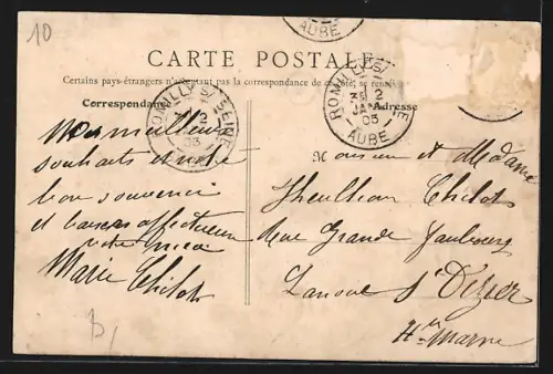 AK Romilly, Place de l`Église animée avec marché et passants