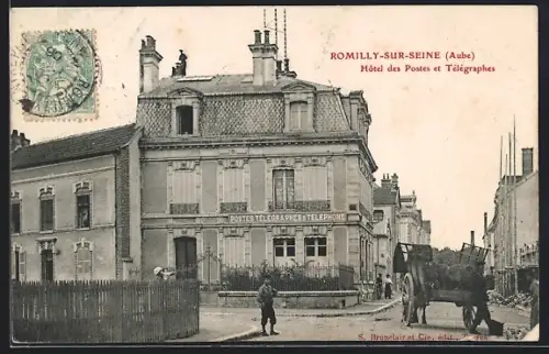 AK Romilly-sur-Seine /Aube, Hôtel des Postes et Télégraphes avec charrette et passant