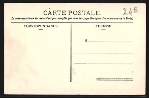 AK Jessains, Place de l`Église avec arbres et bâtiments adjacents