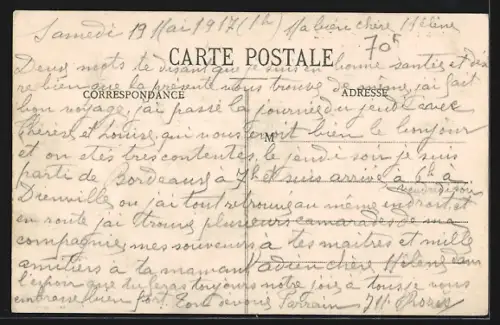 AK Dienville /Aube, La Chapelle du Terre avec vélos devant l`entrée