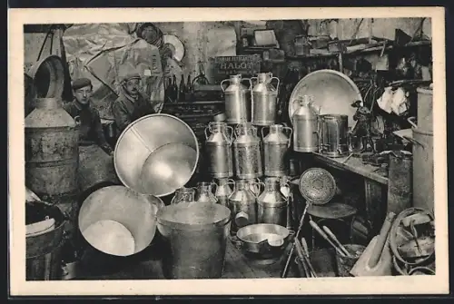 AK Troyes, Atelier de réparation et étamage chez André Halot, ustensiles en métal empilés