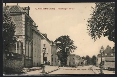AK Bar-sur-Seine /Aube, Faubourg de Troyes