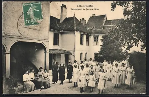 AK Bar-sur-Seine, Pensionnat de jeunes filles