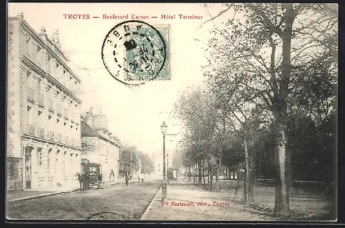 AK Troyes, Boulevard Carnot, Hôtel Terminus