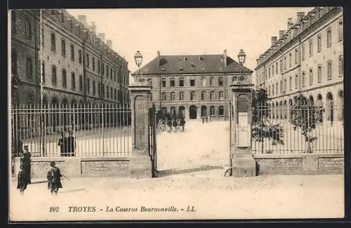 AK Troyes, La Caserne Beurnonville