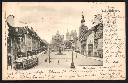 AK Eisleben, Marktplatz mit Strassenbahn und Denkmal