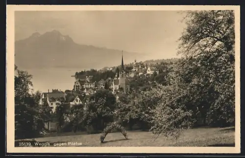 AK Weggis, Ortsansicht gegen Pilatus