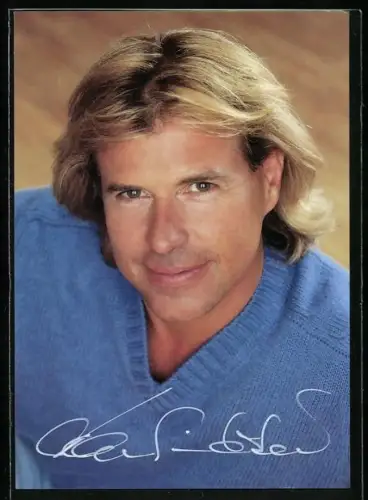 AK Musiker Hansi Hinterseer blickt in die Kamera, Autograph