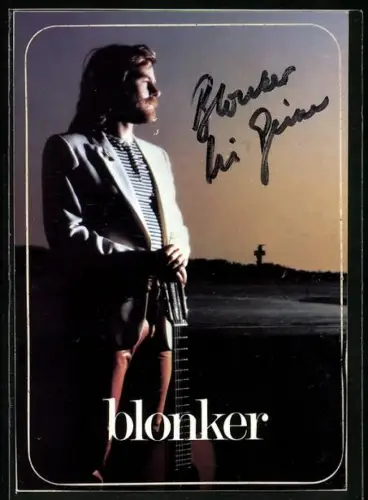 AK Musiker Blonker mit Gitarre und Autograph