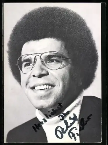 AK Musiker Patrik Fisher lächelnd im Porträt, Autograph