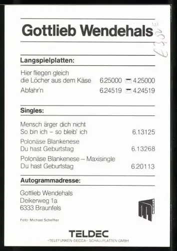 AK Musiker Gottlied Wendehals im Anzug mit Konfetti, Autograph