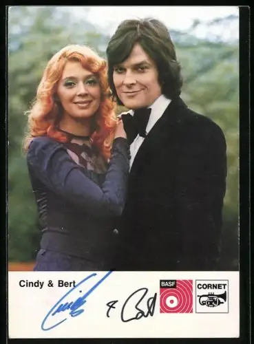 AK Musiker Cindy & Bert zusammen im Porträt, Autograph
