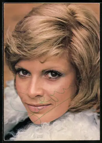 AK Musikerin Severine im Porträt mit Autograph