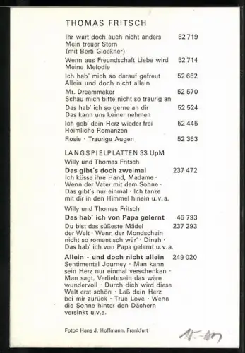 AK Musiker Thomas Fritsch im Hemd porträtiert, Autograph