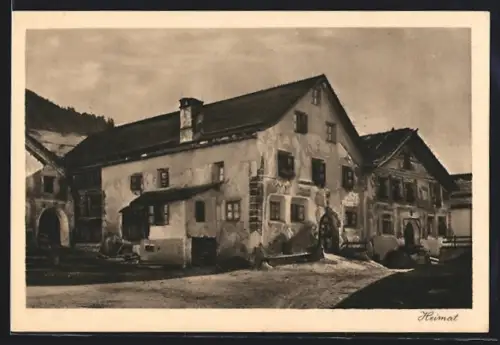 AK Guarda, Alte Häuser in der Dorfmitte