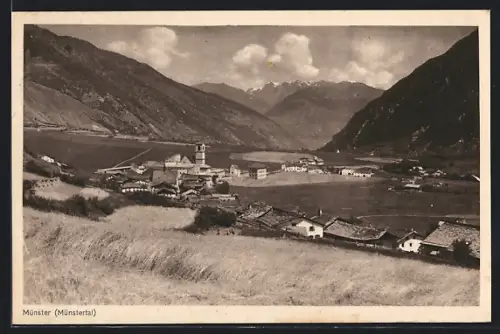 AK Münster /Münstertal, Ortsansicht mit Kirche