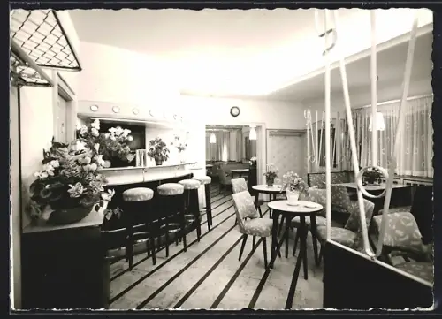 AK Marktredwitz, Café-Restaurant Else Rossner, Kulmbacher Strasse 16, Innenansicht