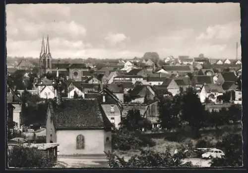 AK Kriftel a. Taunus, Ortsansicht mit Kirche und Wohnhäusern