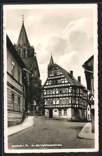 AK Arnstadt i. Th., An der Liebfrauenkirche, Fachwerkhaus