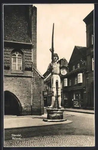 AK Stendal, Roland mit Strasse