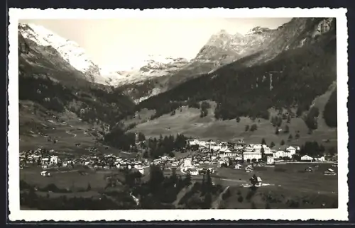 AK Leukerbad, Gesamtansicht mit Dalagletscher aus der Vogelschau