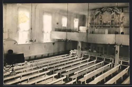 AK Neudietendorf, Gemeindesaal, Innenansicht mit Orgel