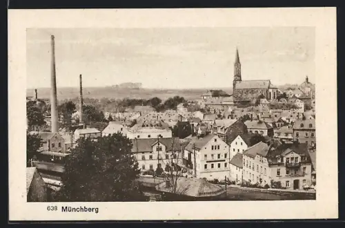 AK Münchberg, Ortsansicht mit Kirche und Fabrikschornsteinen