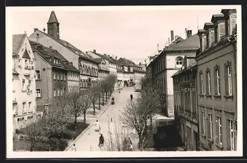 AK Münchberg /Obfr., Strassenpartie im Ort