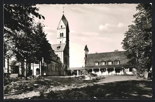 AK Münchberg /Ofr., Katholische Kirche mit Jugendheim St. Barbara, Jugendherberge
