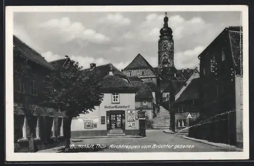 AK Buttstädt /Thür., Kirchtreppen vom Brücktor aus gesehen
