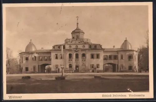 AK Weimar, Vorderfront des Schlosses Belvedere