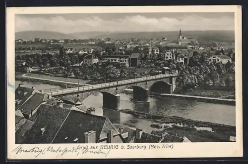 AK Beurig b. Saarburg, Ortsansicht über die Saar mit Brücke