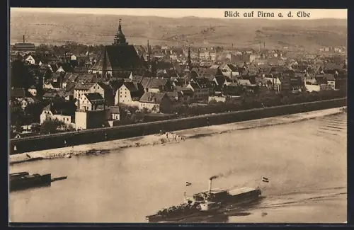 AK Pirna a. d. Elbe, Ortsansicht über die Elbe mit Dampfer