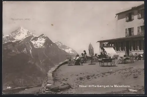 AK Riffelberg, Hôtel Riffelberg et le Weisshorn