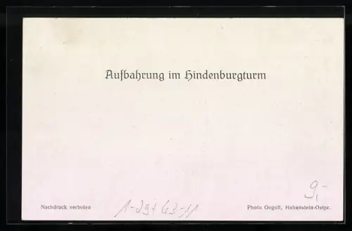 AK Aufbahrung im Hindenburgturm mit  und Soldaten in Uniform