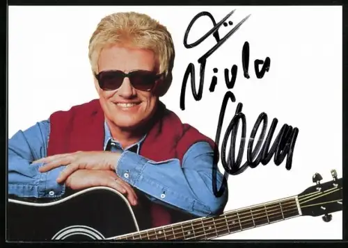 AK Musiker Heino mit Gitarre, Autograph
