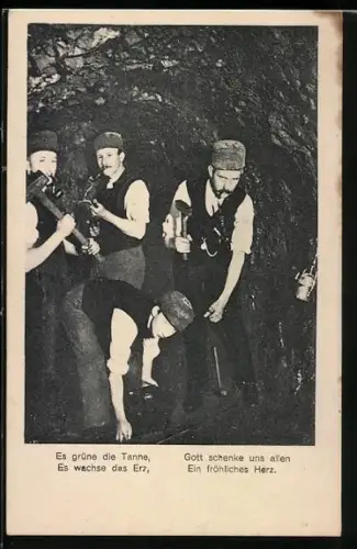 AK Bergmänner im Erzbergwerk