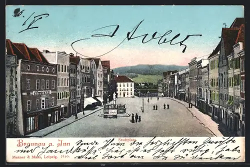 AK Braunau a. Inn, Stadtplatz mit Denkmal