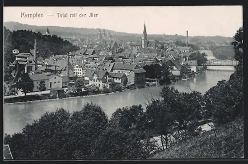 AK Kempten / Bayern, Gesamtansicht mit Iller