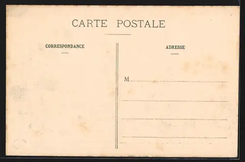 AK Troyes, Cavalcade du Mardi-Gras 1912, Le Cheval de Troie portant Carnaval II