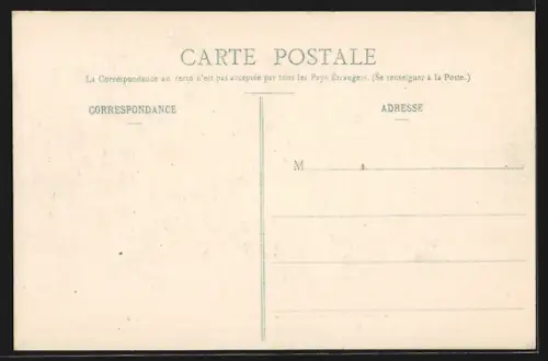 AK Troyes, Le Ministre de la Guerre décorant lors de la 31e Fête Fédérale de Gymnastique de France