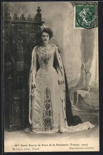AK Troyes, Mlle Renée Kuntz, la Reine de la Bonneterie, 1909