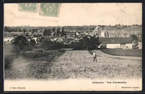 AK Chaource, Vue d`ensemble du village et des champs environnants