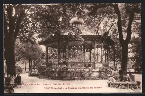 AK Troyes /Aube, Le Kiosque du Jardin du Rocher