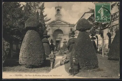 AK Troyes, Le Petit St-Nicolas, Hospice de Vieillards