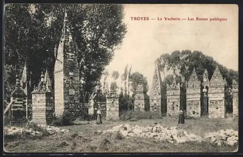 AK Troyes, La Vacherie, Les Ruines publiques