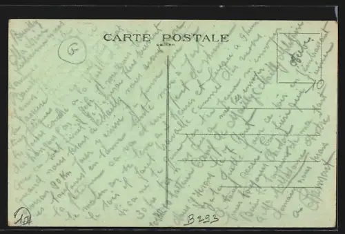 AK Bouilly /Aube, Rue de l`Hôtel-de-Ville avec des habitants et cyclistes