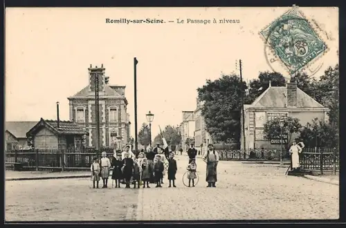 AK Romilly-sur-Seine, Le Passage à niveau