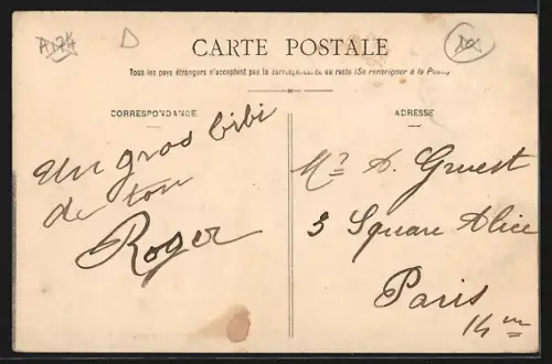 AK Ricey-Bas /Aube, L`Entrée du Pays mit Radfahrern auf der Strasse