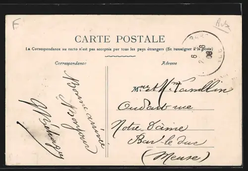 AK Vendeuvre, Quai Saint-Georges et vue du canal fluvial